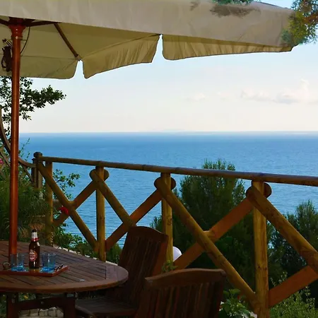 Kleine In Picco Sul Mare Mit Privatem Parkplatz, * Sperlonga