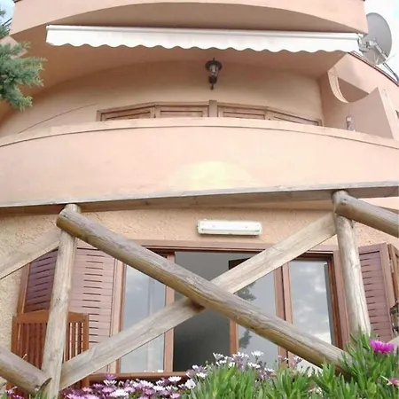 Kleine In Picco Sul Mare Mit Privatem Parkplatz, *